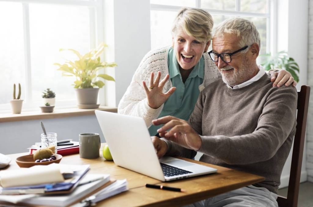 3 Different Kinds Of Jobs That Can Help The Elderly People